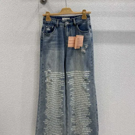 フェラガモ ジーンズ