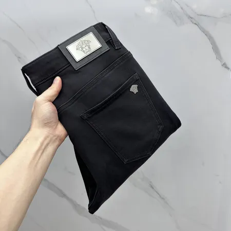 ヴェルサーチ ジーンズ