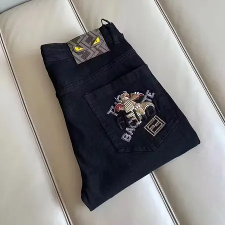 フェンディ ジーンズ