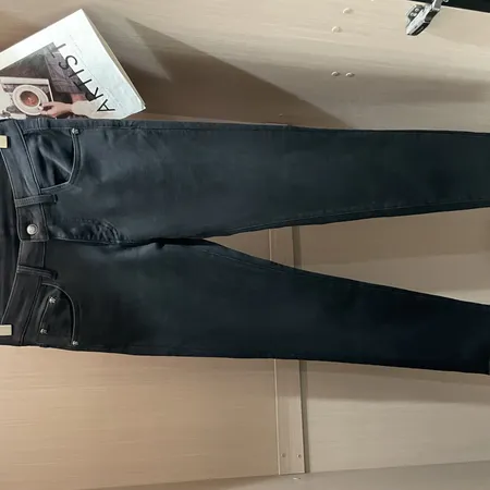 ヴェルサーチ ジーンズ