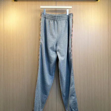 バーバリー ス カジュアルパンツ