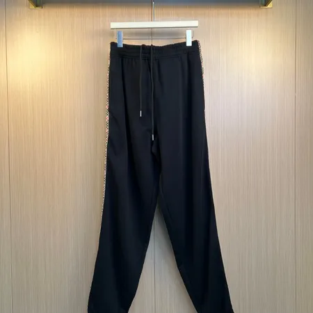 バーバリー ス カジュアルパンツ