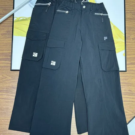 フィラ カジュアルパンツ