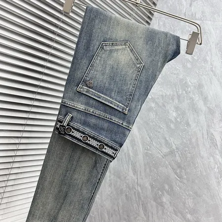 ヴェルサーチ ジーンズ