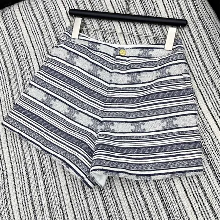 ロエベ ショートパンツ