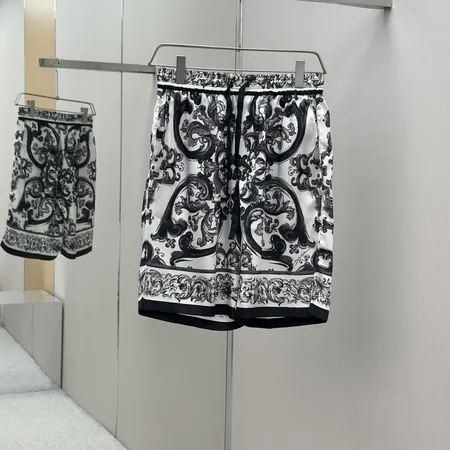 ドルチェ＆ガッバーナ ショートパンツ
