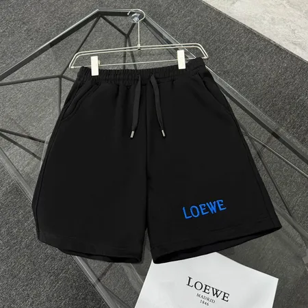 ロエベ ショートパンツ