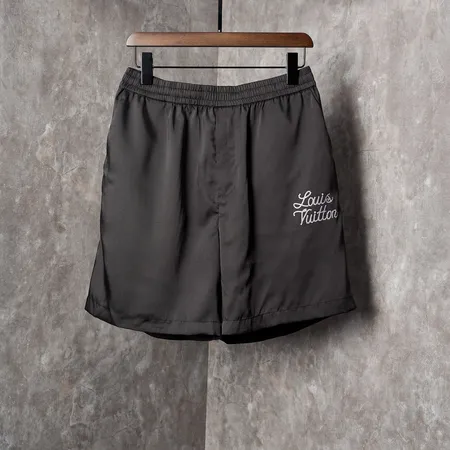 ルイヴィトン ショートパンツ