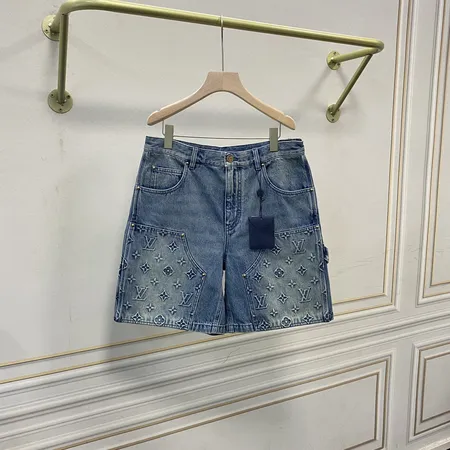 ルイヴィトン ショートパンツ