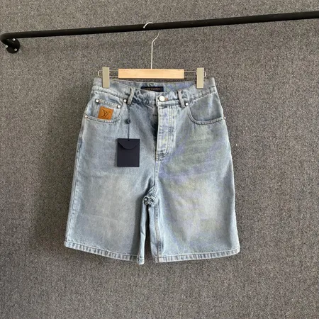 ルイヴィトン ショートパンツ