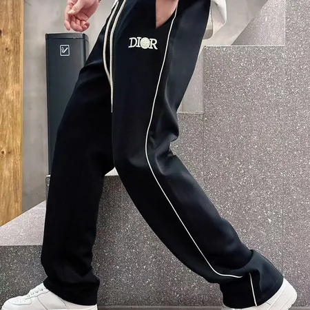 ディオール トレーニングパンツ