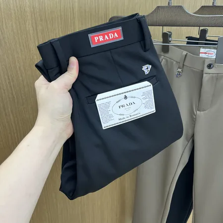 イブサンローラン カジュアルパンツ