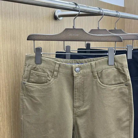 バーバリー ス カジュアルパンツ