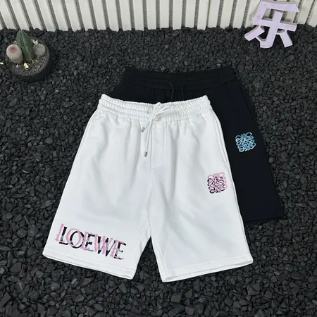 ロエベ ショートパンツ