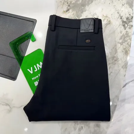 ヴァレンティノ カジュアルパンツ