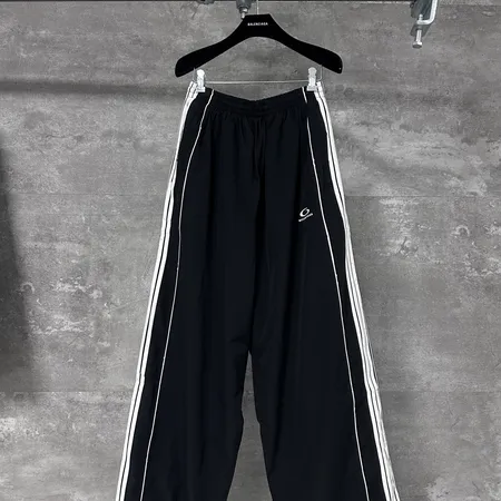 ロエベ トレーニングパンツ