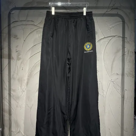 ロエベ トレーニングパンツ