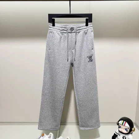 ルイヴィトン トレーニングパンツ