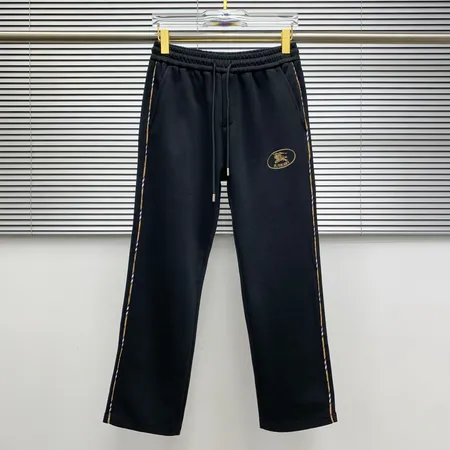 バーバリー ス カジュアルパンツ