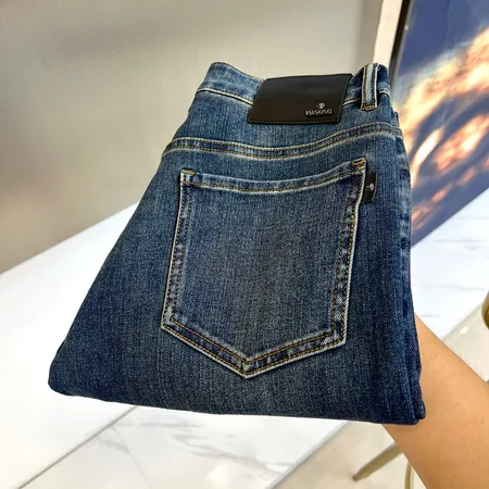 ヴェルサーチ ジーンズ