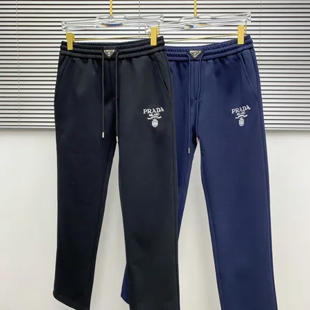 プラダ カジュアルパンツ