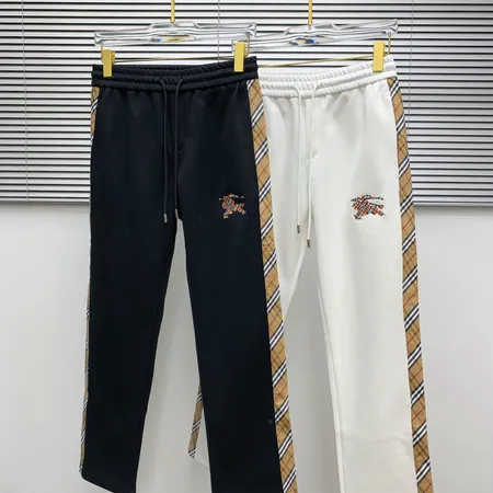 バーバリー ス カジュアルパンツ