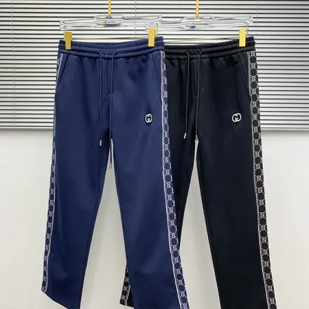 グッチ カジュアルパンツ