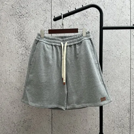 ステューシー ショートパンツ