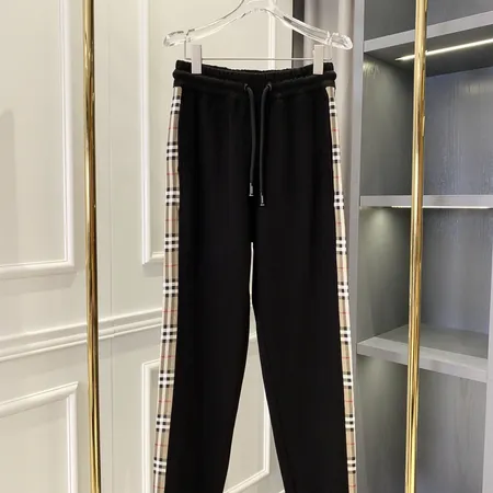 バーバリー ス カジュアルパンツ