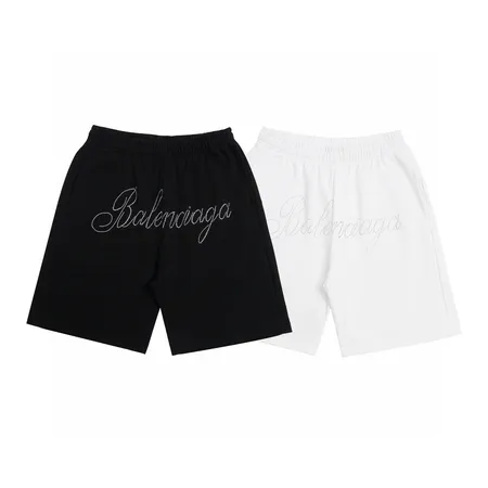 セリーヌ ショートパンツ