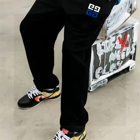 ジバンシィ カジュアルパンツ