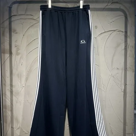 ロエベ トレーニングパンツ