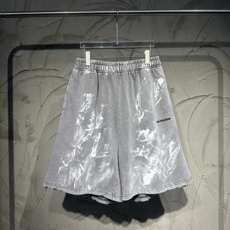 バレンシアガ ショートパンツ