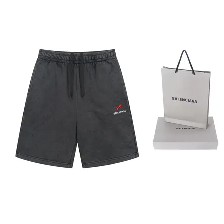 バレンシアガ ショートパンツ