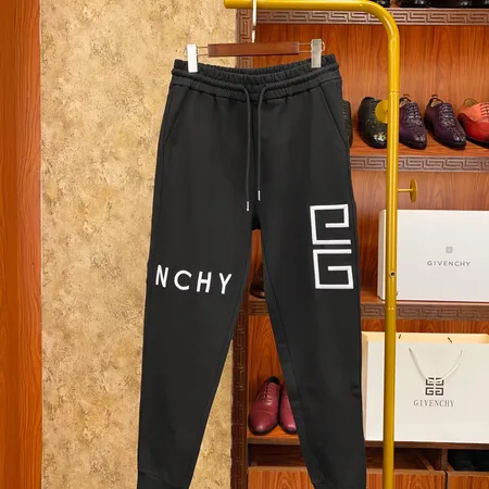 バレンシアガ カジュアルパンツ