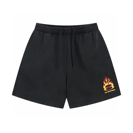 バレンシアガ ショートパンツ