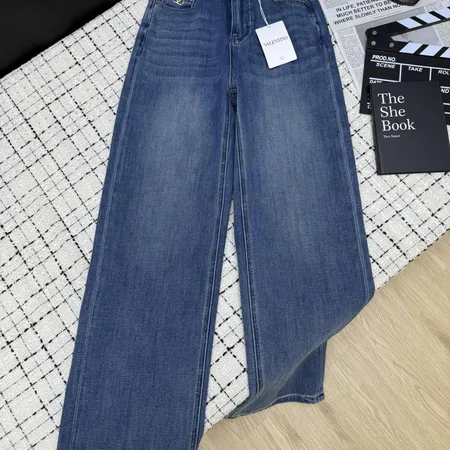 ヴァレンティノ ジーンズ