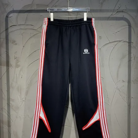 ロエベ トレーニングパンツ