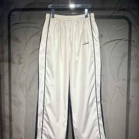 ロエベ トレーニングパンツ