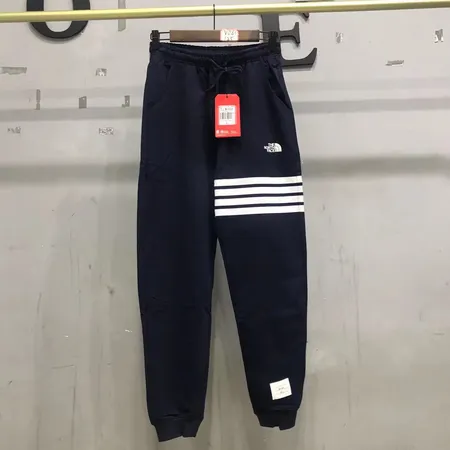 ノースフェイス カジュアルパンツ