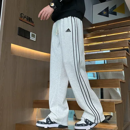 アディダス カジュアルパンツ