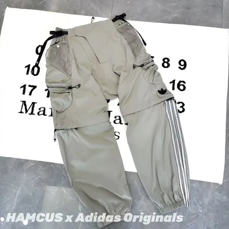 アディダス カジュアルパンツ