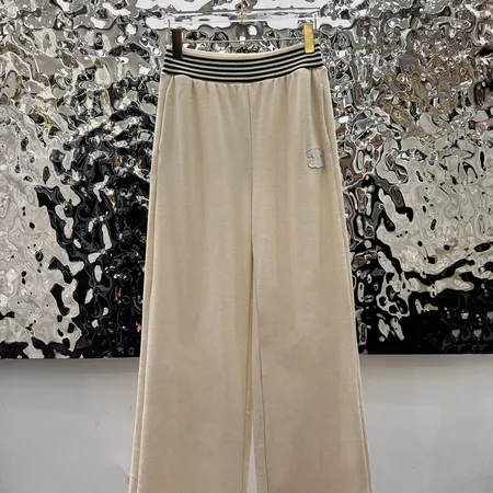 セリーヌ カジュアルパンツ