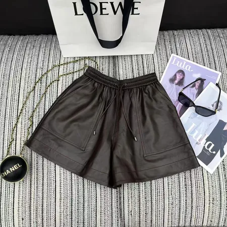 ロエベ ショートパンツ