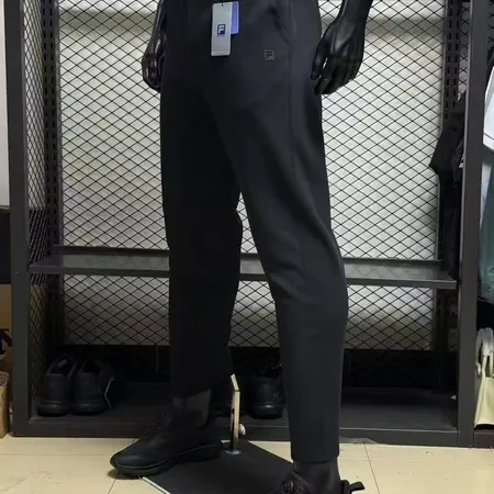 フィラ カジュアルパンツ