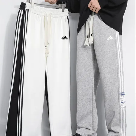 アディダス カジュアルパンツ