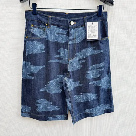 ルイヴィトン ショートパンツ