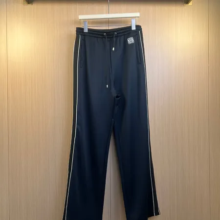 ロエベ カジュアルパンツ