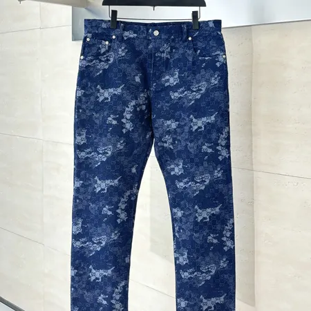 グッチ ジーンズ