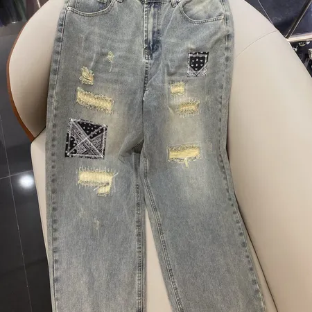 バレンシアガ ジーンズ